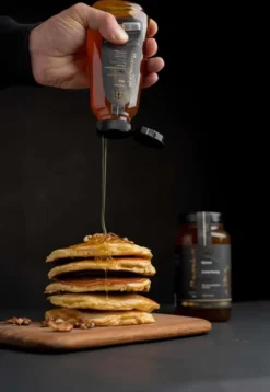 Kretischer Thymianhonig 950g Im Glas Aus Kreta Von Maragkakis Family. Reichhaltiger Geschmack, Weiche Textur. Honig Vom Imker In 4. Generation 12 Kretischer Thymianhonig 950g Im Glas Aus Kreta Von Maragkakis Family. Reichhaltiger Geschmack, Weiche Textur. Honig Vom Imker In 4. Generation -Haribo || Tassimo || Senseo Verkaufsgeschäft 0d9c0d042606732307dfc5fe0d424ad3