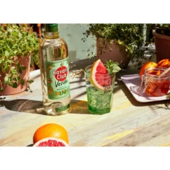 Havana Club Verde Botanicals Spirit Drink Kuba | 35 % Vol | 0,7l -Haribo || Tassimo || Senseo Verkaufsgeschäft c26687c45966e88fe537087cedc650bf