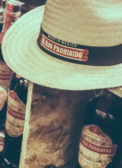 El Ron Prohibido Rum Solera 12 Jahre Mexican Rum | 40 % Vol | 0,7 L -Haribo || Tassimo || Senseo Verkaufsgeschäft fa078cd27e7fd0ee729ab51c0faaaa77