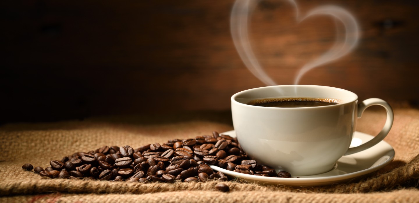 Haribo || Tassimo || Senseo Verkaufsgeschäft -Haribo || Tassimo || Senseo Verkaufsgeschäft adobestock 315403482 1440x700 crop 75 59